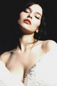 Ryska kvinnor från Nizjnij Novgorod Anna 23år. Ryska kvinnor från Nizjnij Novgorod Anna