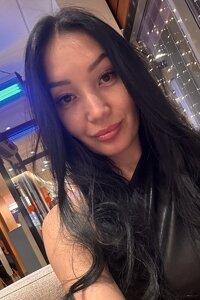 snygga tjejer Gulnara 32år. snygga tjejer Gulnara