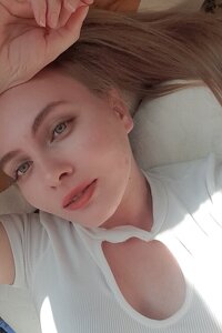 Ryska kvinnor Lyubov 28år. Ryska kvinnor Lyubov