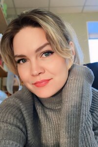 Ryska kvinnor från Nizjnij Novgorod Irina 39år. Ryska kvinnor från Nizjnij Novgorod Irina