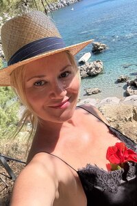 Ryska kvinnor från Jekaterinburg Olga 40år. Ryska kvinnor från Jekaterinburg Olga