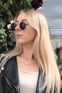 Ryska kvinnor Milena 24år. Ryska kvinnor Milena