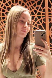 ryska flickor Elena 40år. ryska flickor Elena