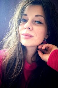 rysk kvinna Marina 40år. rysk kvinna Marina